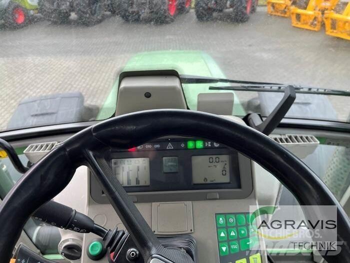 Fendt 820 VARIO TMS Traktori