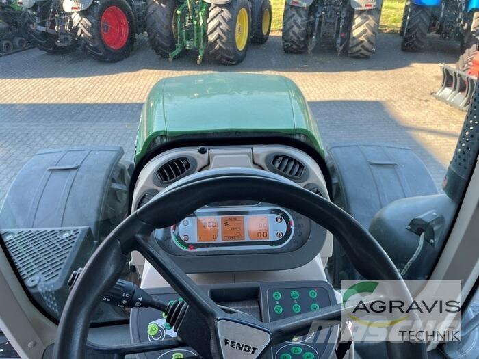 Fendt 828 VARIO S4 Traktori