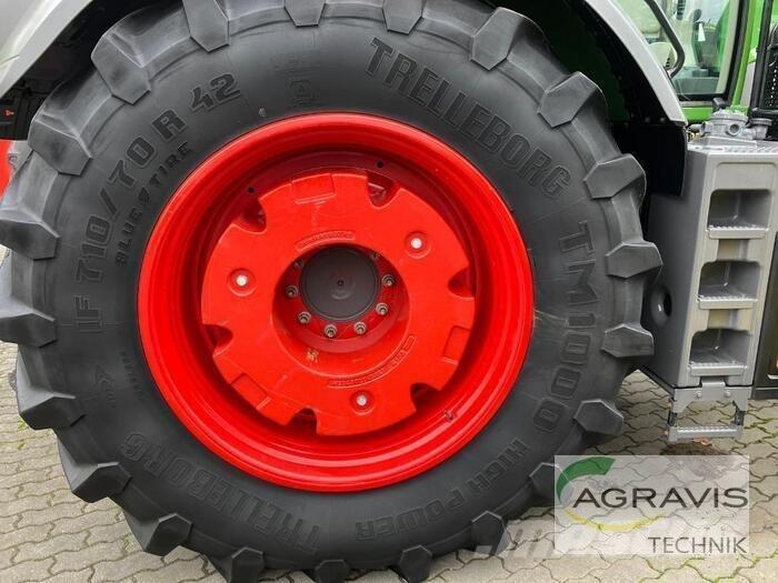 Fendt 828 VARIO S4 Traktori
