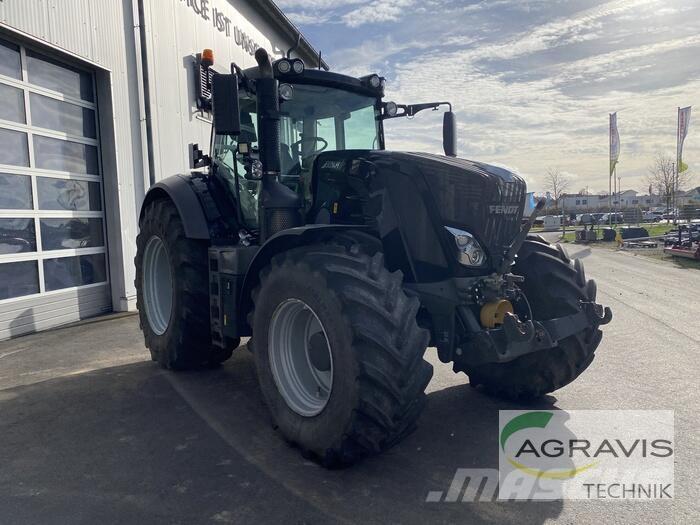 Fendt 828 VARIO S4 Traktori