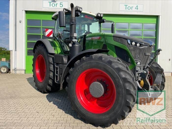 Fendt 933 Vario Traktori