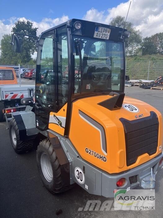 GiANT G2700 HD Utovarivači na kotačima