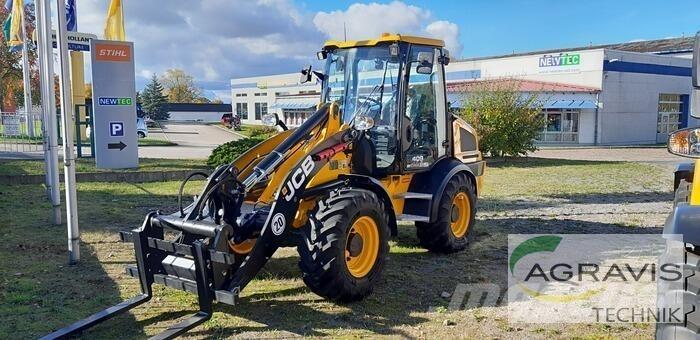 JCB 409 AGRI STUFE V Utovarivači na kotačima
