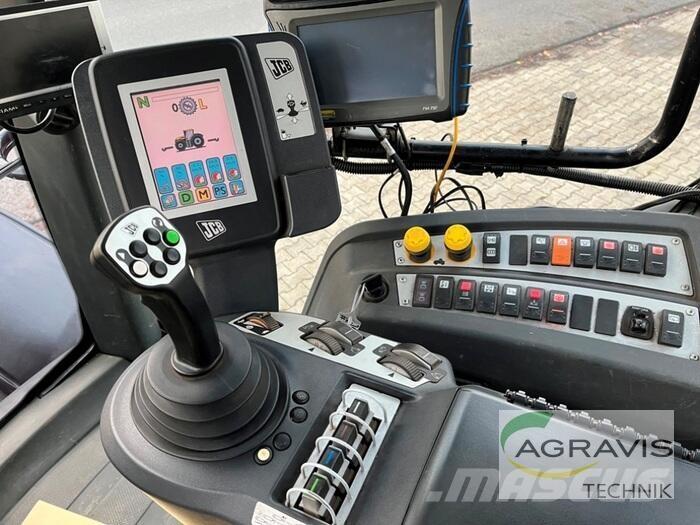 JCB 8310 Poljoprivredni teleskopski utovarivači