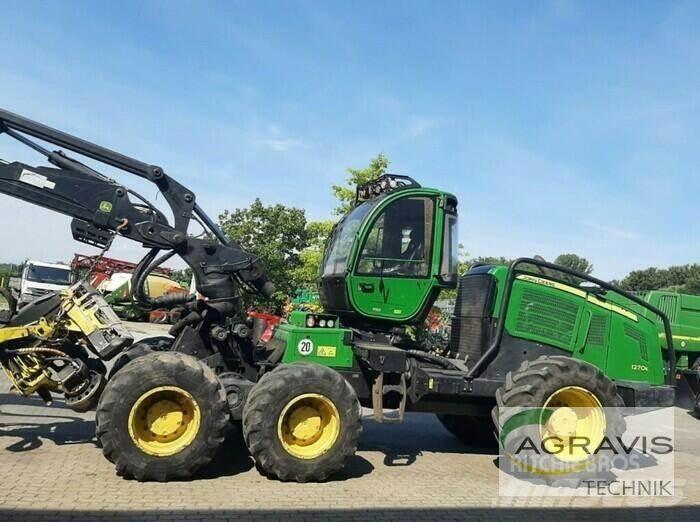 John Deere 1270 E Forvarderi