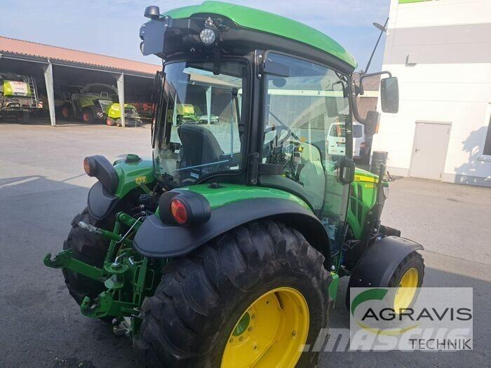 John Deere 4066 R Traktori