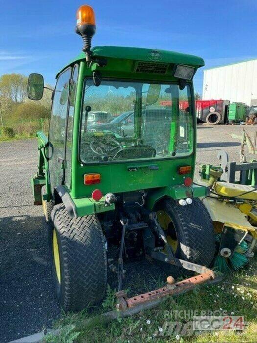 John Deere 4115 Kompaktni (mali) traktori