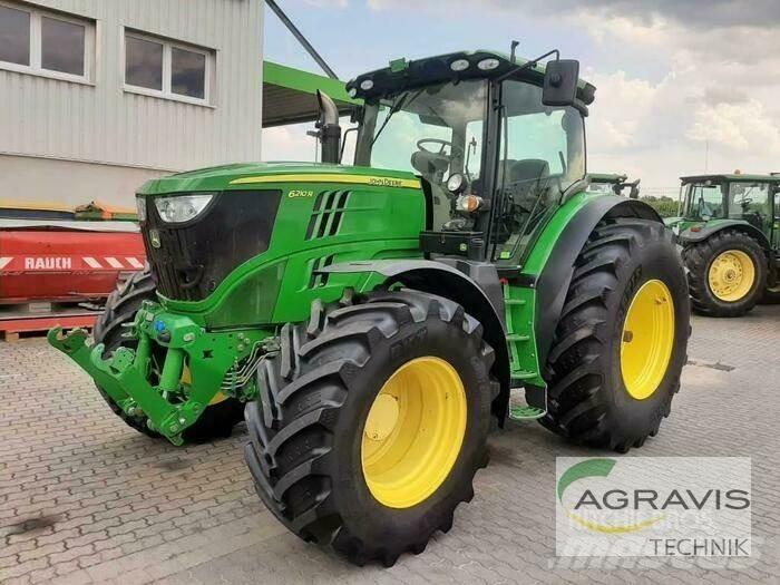 John Deere 6210 R Traktori