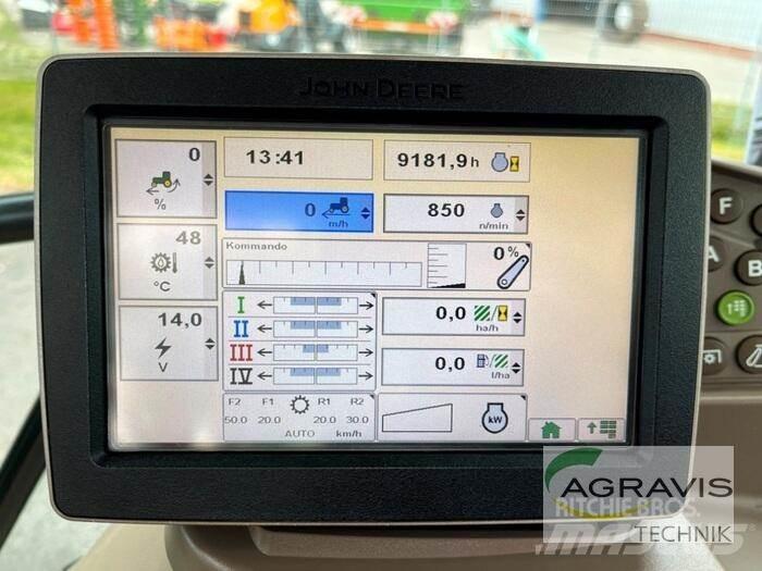 John Deere 6210 R Traktori