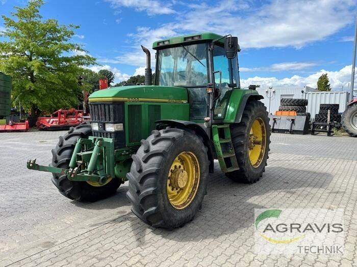 John Deere 7700 Traktori