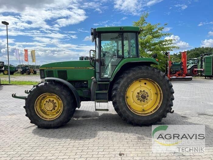 John Deere 7700 Traktori