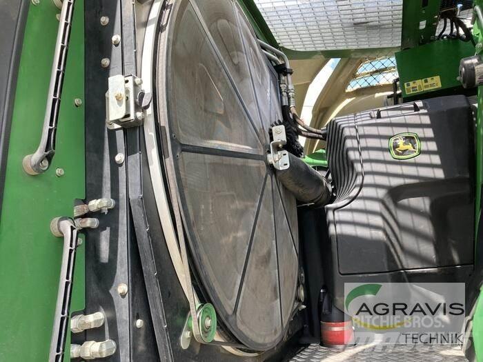 John Deere 8600 I Strojevi za krmu na vlastiti pogon