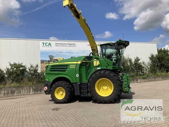 John Deere 8600 I Strojevi za krmu na vlastiti pogon