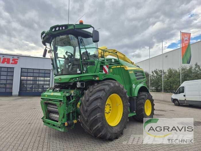 John Deere 8600 I Strojevi za krmu na vlastiti pogon