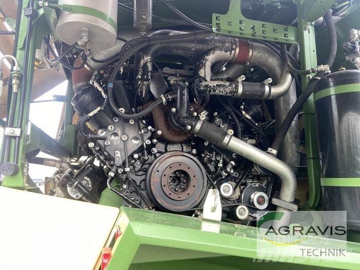 Krone BIG X 700 Strojevi za krmu na vlastiti pogon