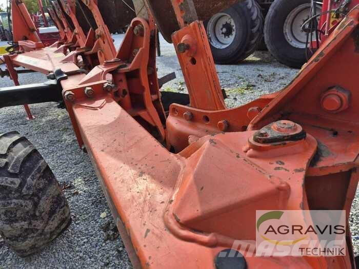 Kuhn VARI-MASTER 153 Plugovi okretači