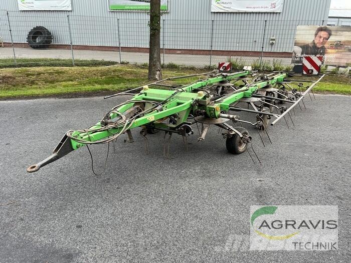 Kverneland 6913 Okretači i sakupljači sijena