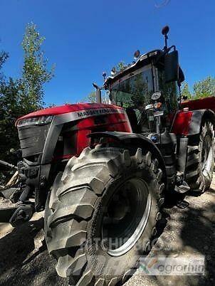 Massey Ferguson 8S 285 Traktori
