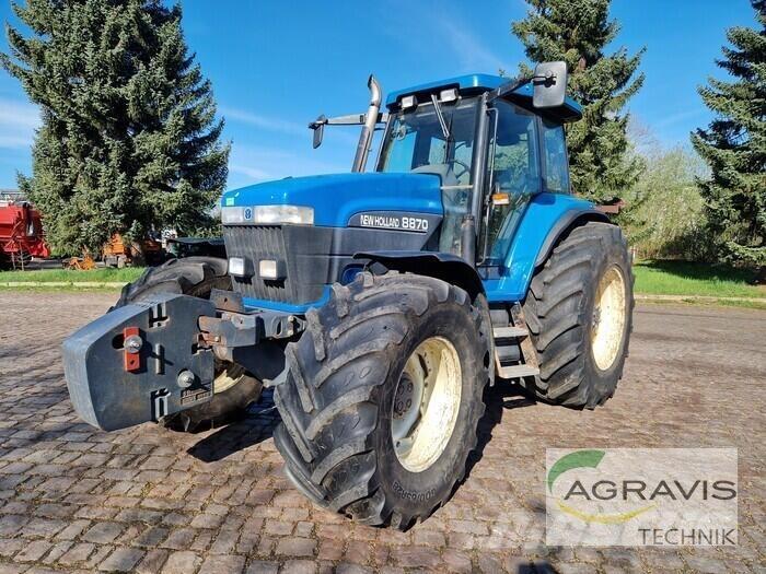 New Holland 8870 Traktori