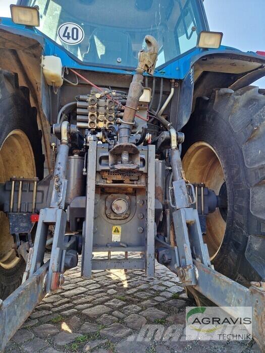 New Holland 8870 Traktori