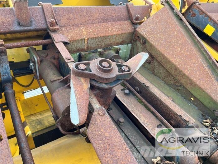 New Holland MF 875 W Dodatna oprema za kombajne