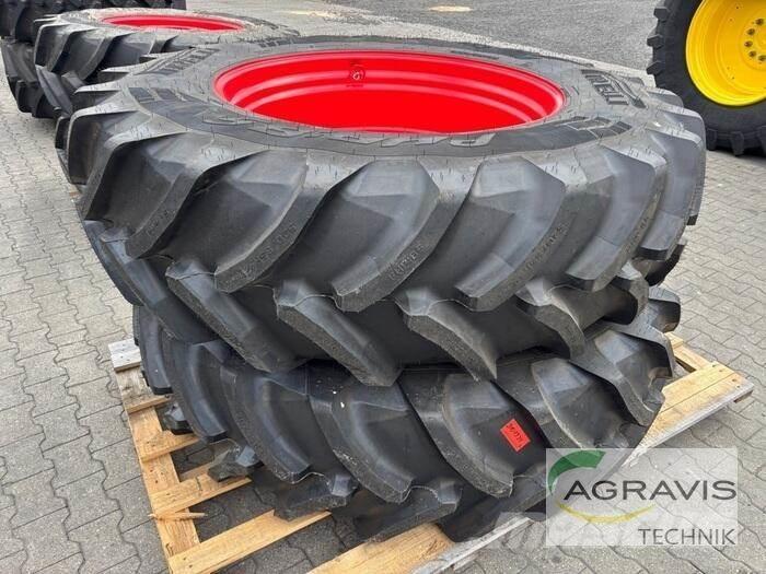 Pirelli KR 520/85R42 Gume, kotači i naplatci