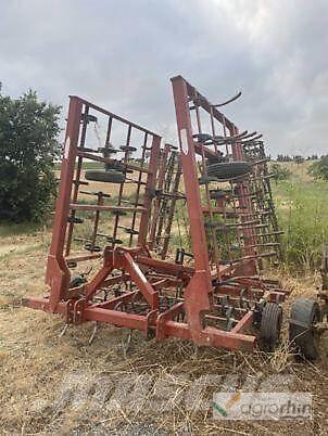  Urga 6.1 Kombinirane sijačice
