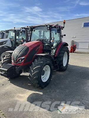 Valtra A105MH4 Traktori