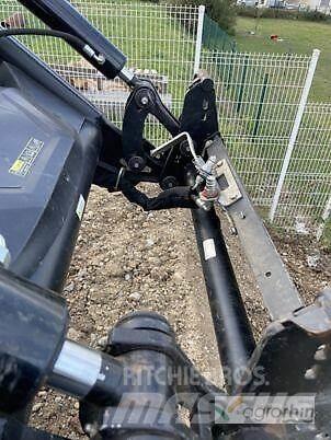 Valtra A115H4 Traktori