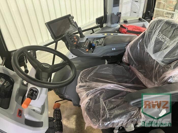 Valtra G125EV Traktori