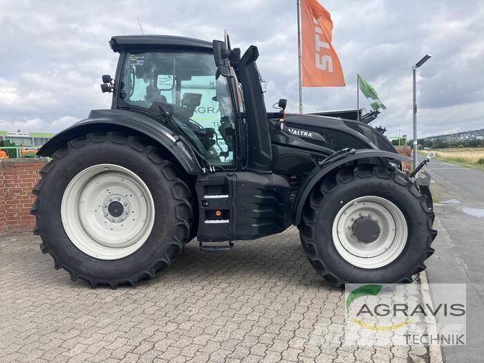 Valtra T 235 D Traktori