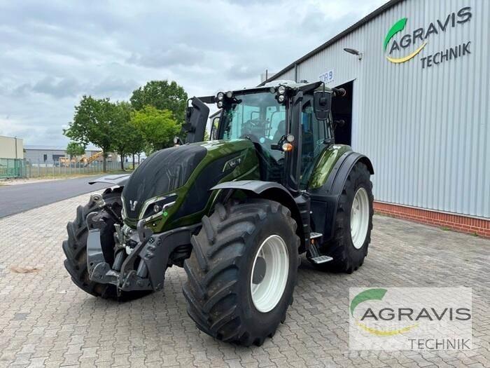 Valtra T 235 D 2A1 Traktori
