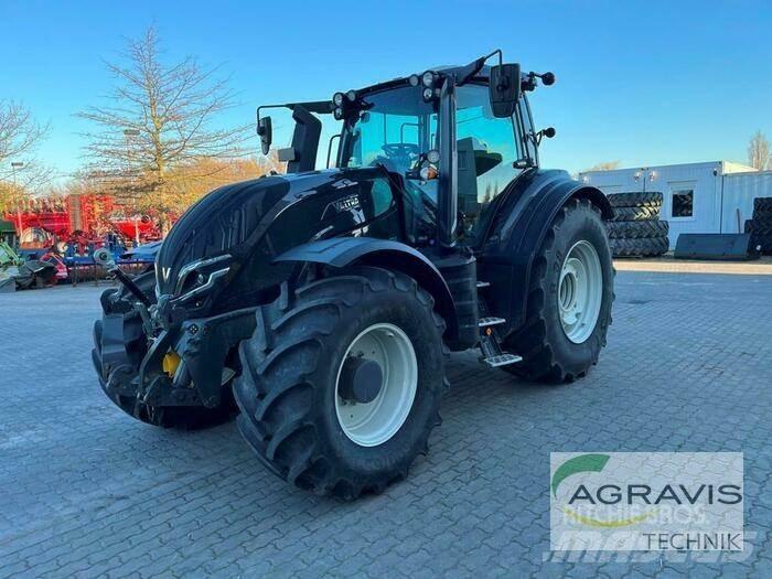Valtra T 255 V 2A1 Traktori
