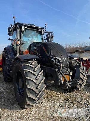Valtra T235 Diect Traktori