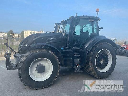 Valtra T254V Traktori
