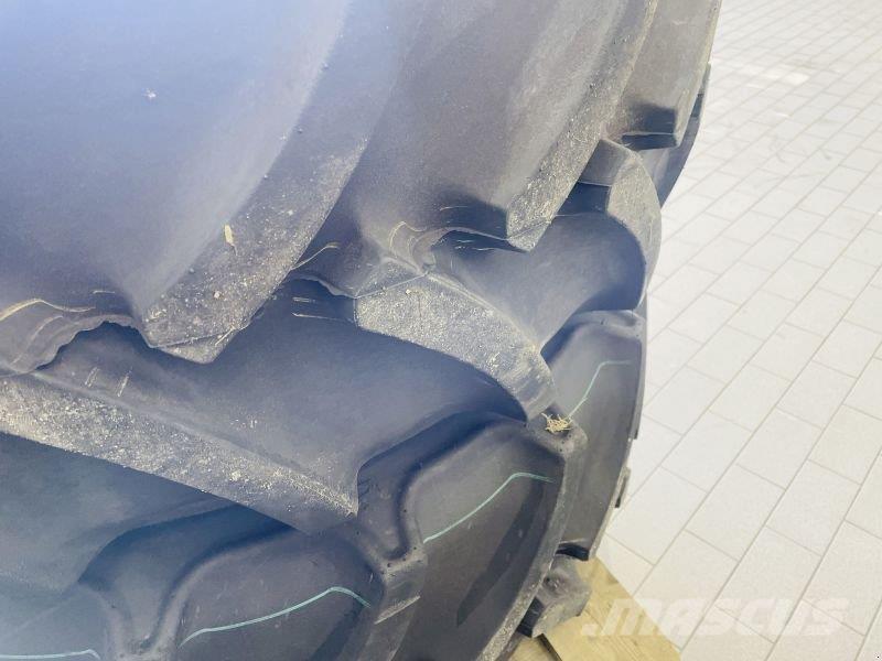  440/65R24 128D Gume, kotači i naplatci