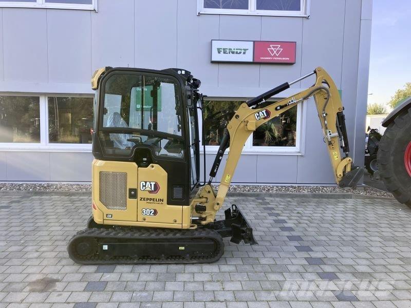 CAT 302CR-05A Bageri na kotačima