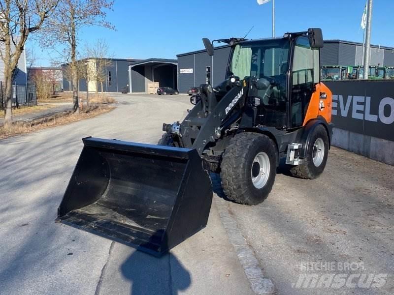 Doosan DL 80-7 Utovarivači na kotačima