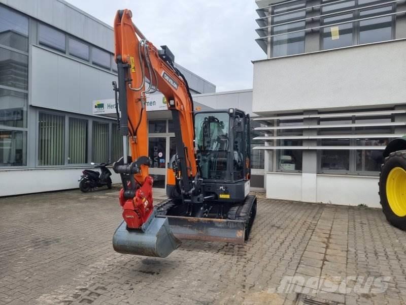 Doosan DX55R-7 Mini bageri <7t