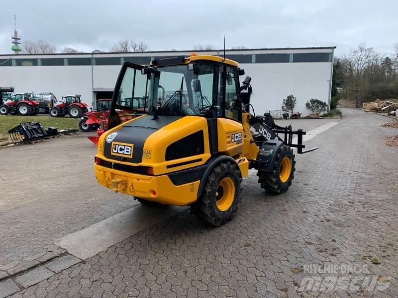 JCB 407 Agri Utovarivači na kotačima