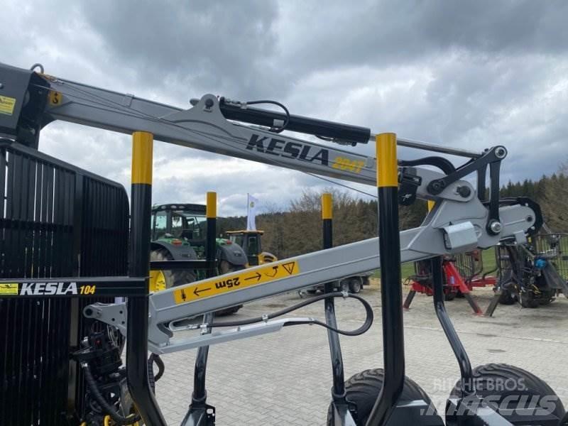 Kesla 104 + 204T Strojevi za sječu stabala