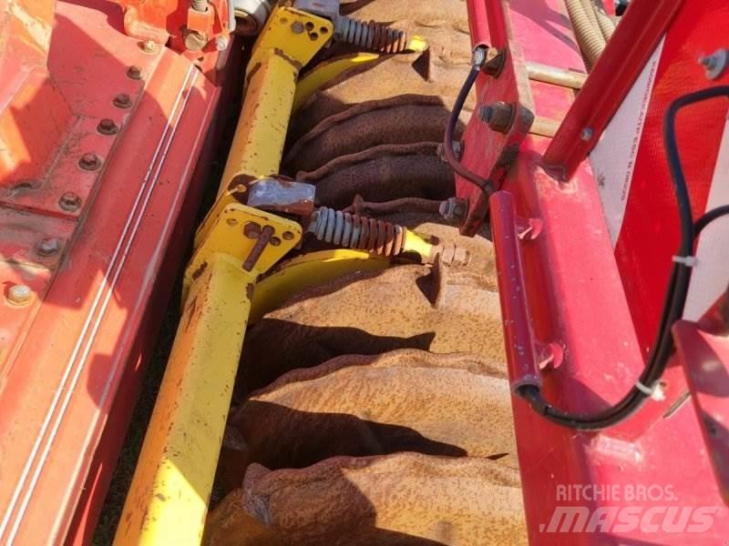 Kuhn HR 4003 Tanjurače