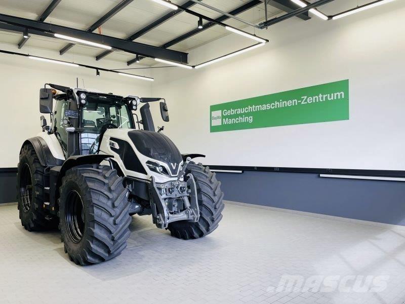 Valtra Q245 Traktori