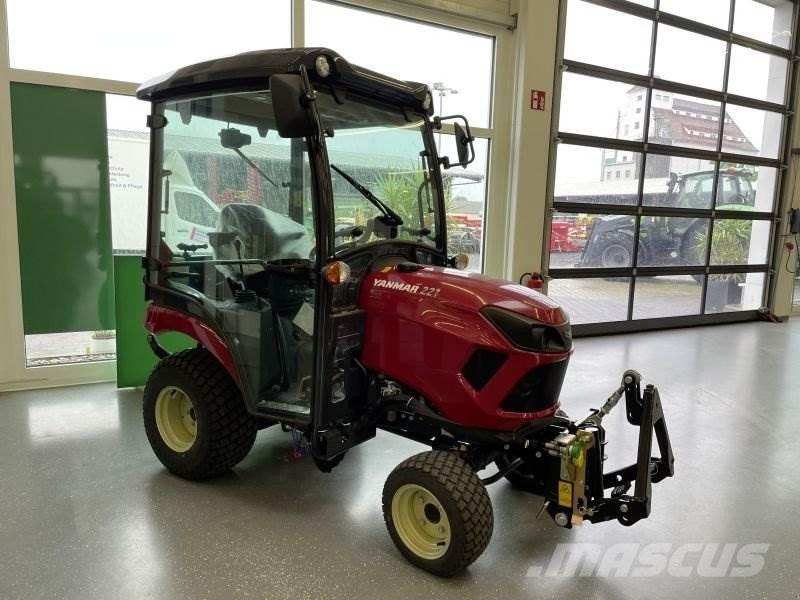 Yanmar SA221 Kompaktni (mali) traktori