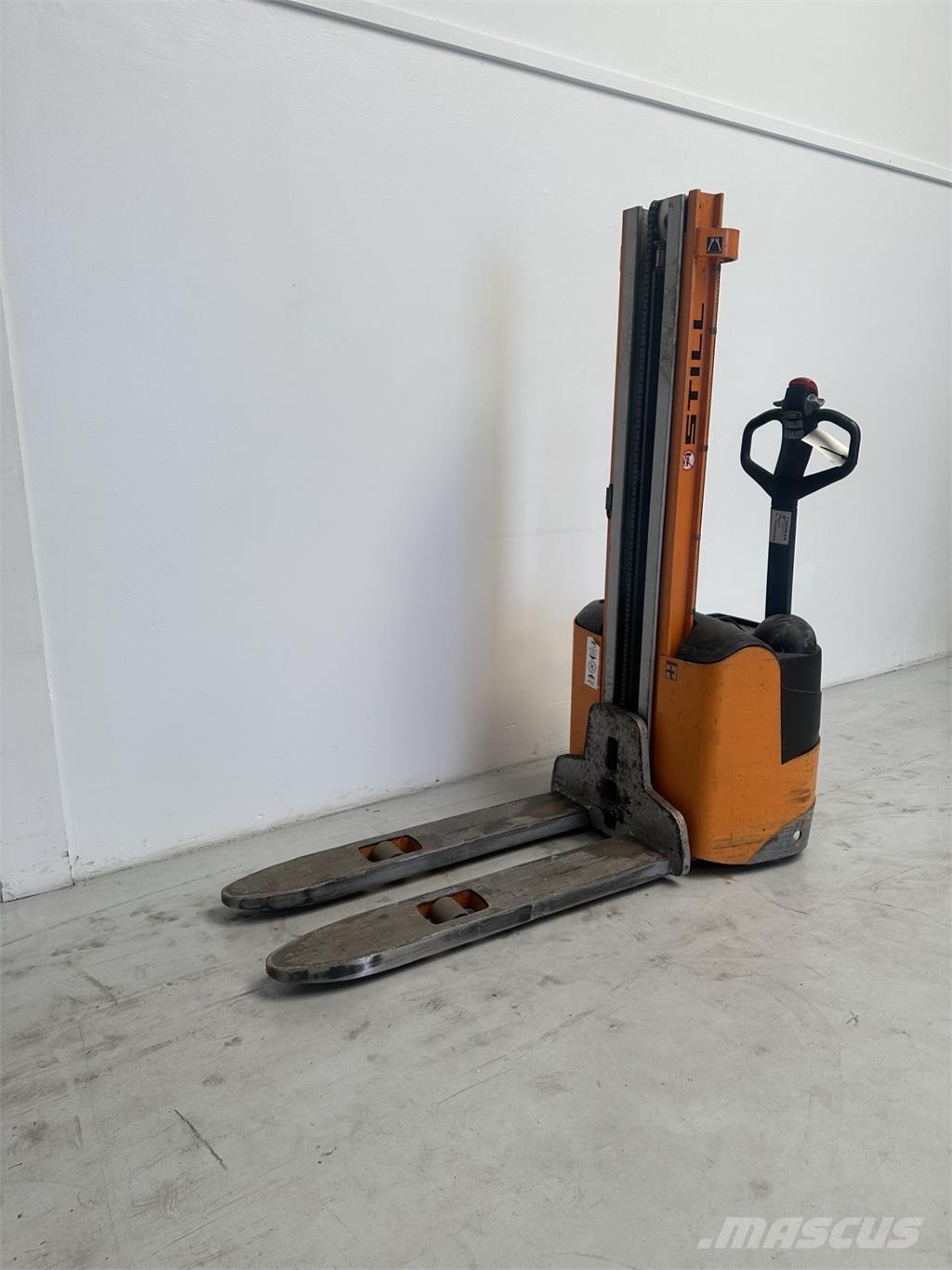 Still EGV 10 Ručni električni viličar
