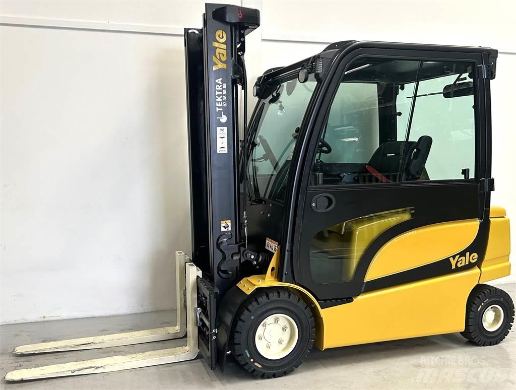 Yale ERP30VL (LWB) Električni viličari
