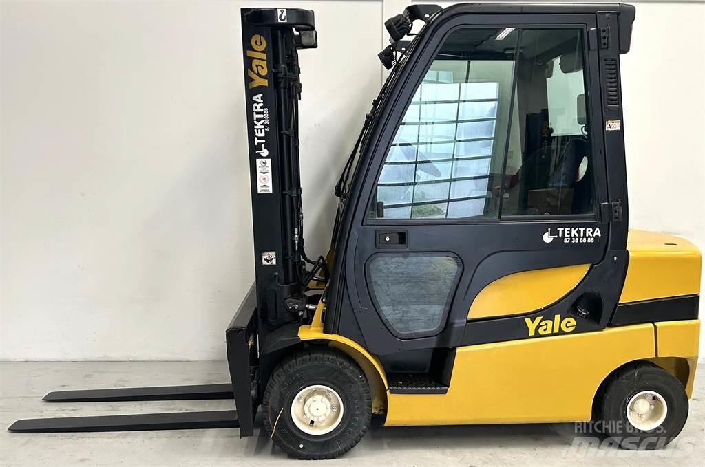 Yale GDP25LX Dizelski viličari