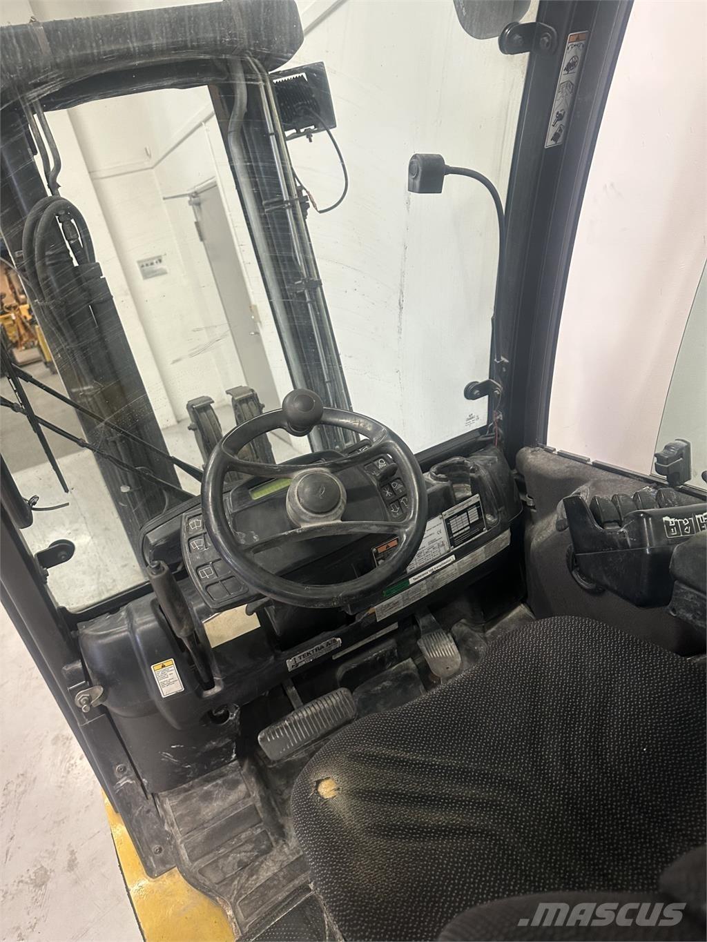 Yale GLP30VX Plinski viličari