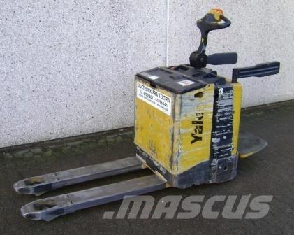 Yale MP20X - 400 AH Nisko podizni električni viličar sa platformu