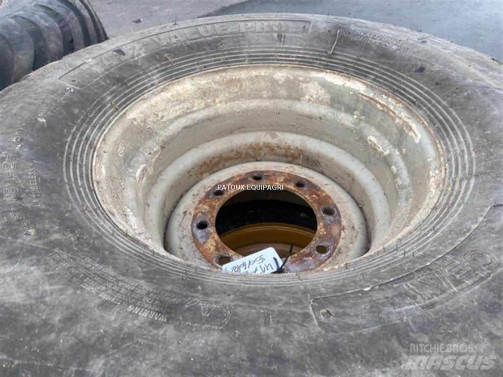 BKT 550/60R22,5 Gume, kotači i naplatci